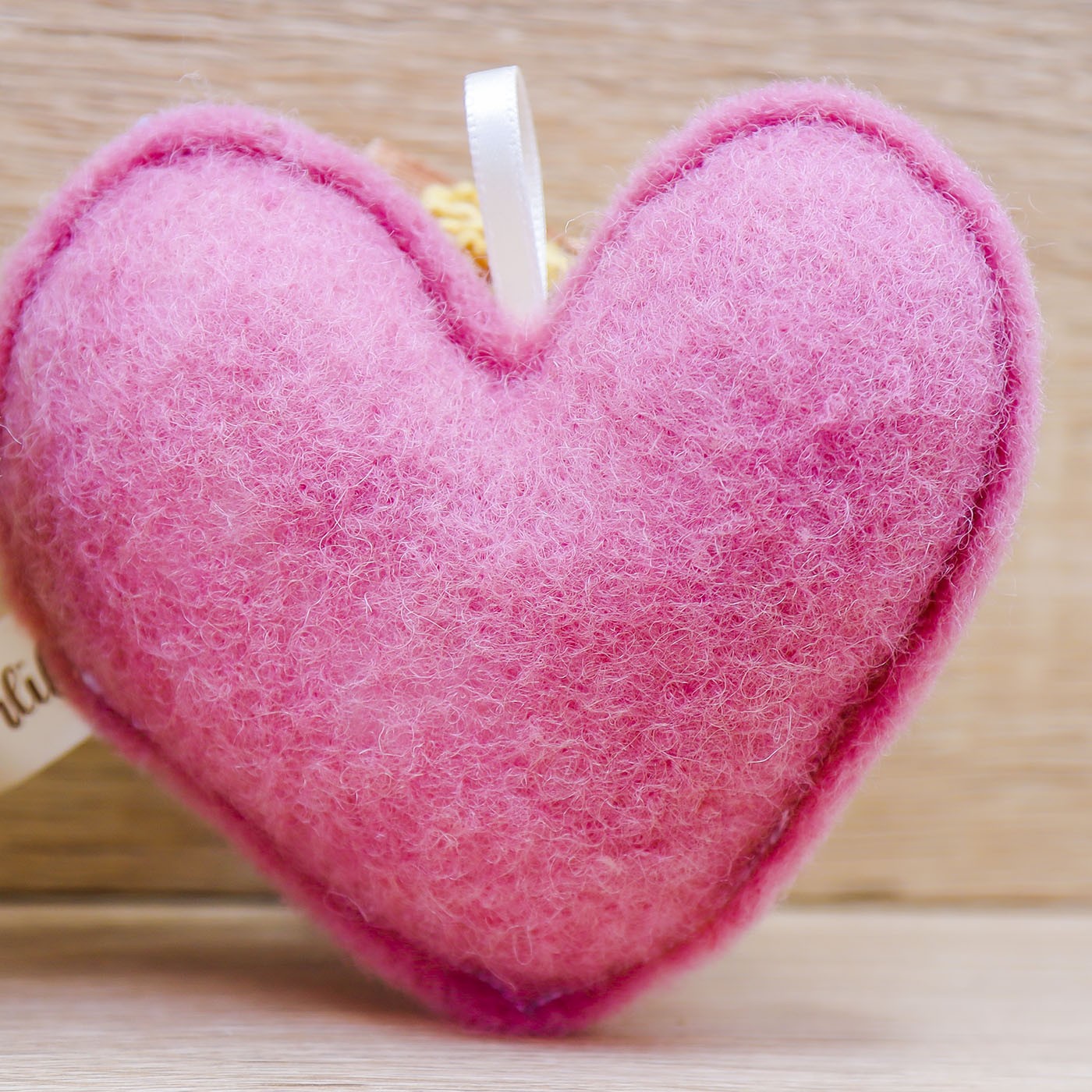 Cuore Fucsia Profumato, Angioletto e Sacchetto con Rose Beccalli for Life